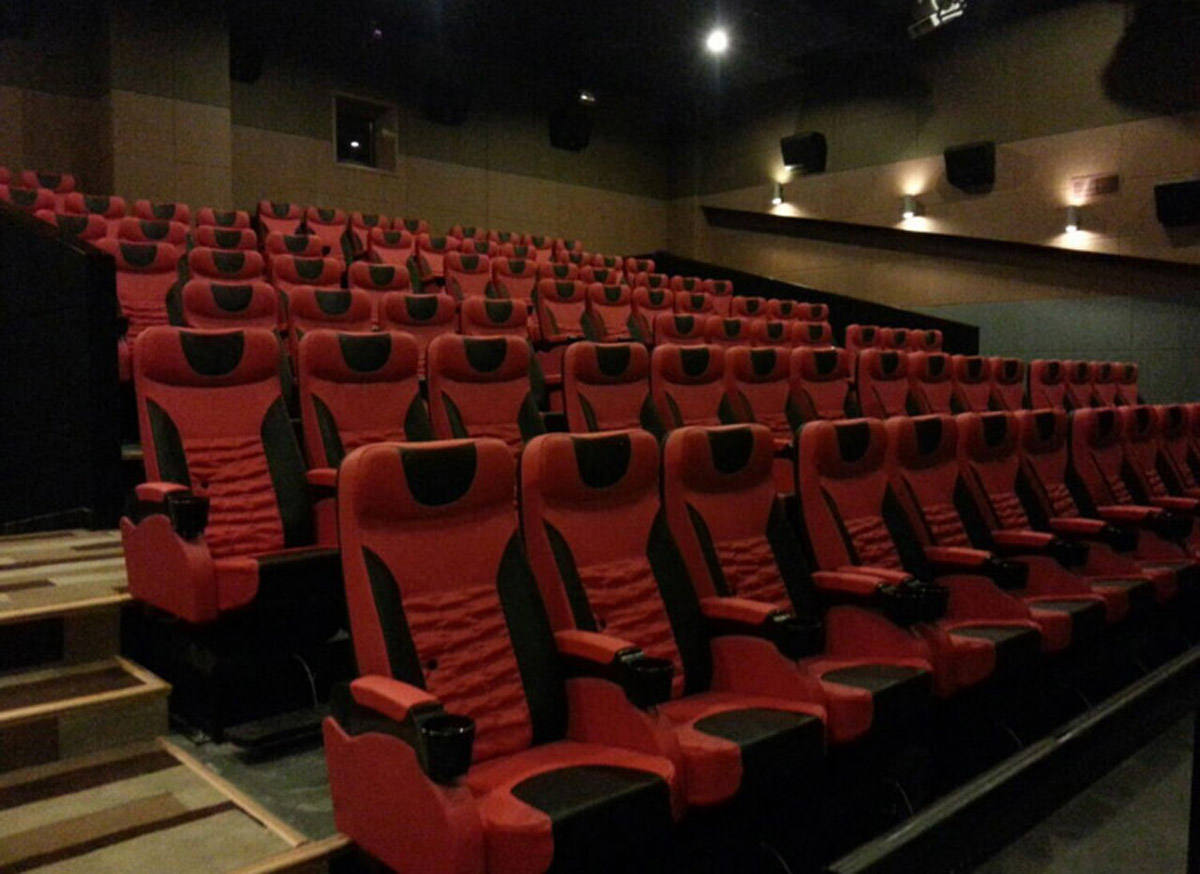 安全体验4d电影院专用动感座椅.jpg
